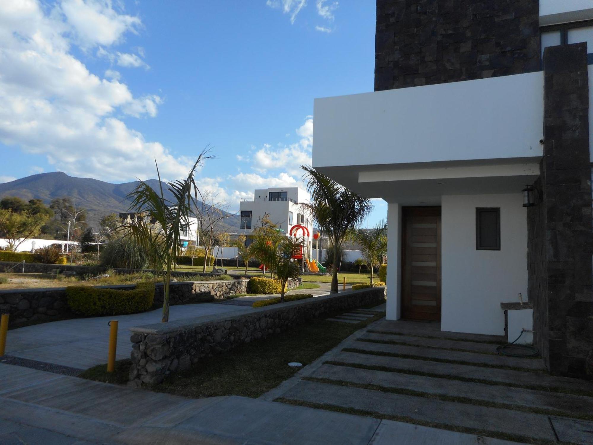 Hermosa Casa En Orilla Del Lago -Zona De Villedos- San Cristobal Zapotitlan Ngoại thất bức ảnh